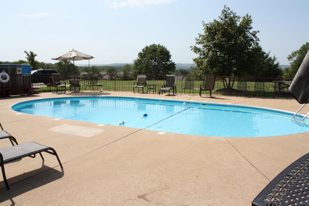 Outback Roadhouse Motel & Suites Branson Exterior photo