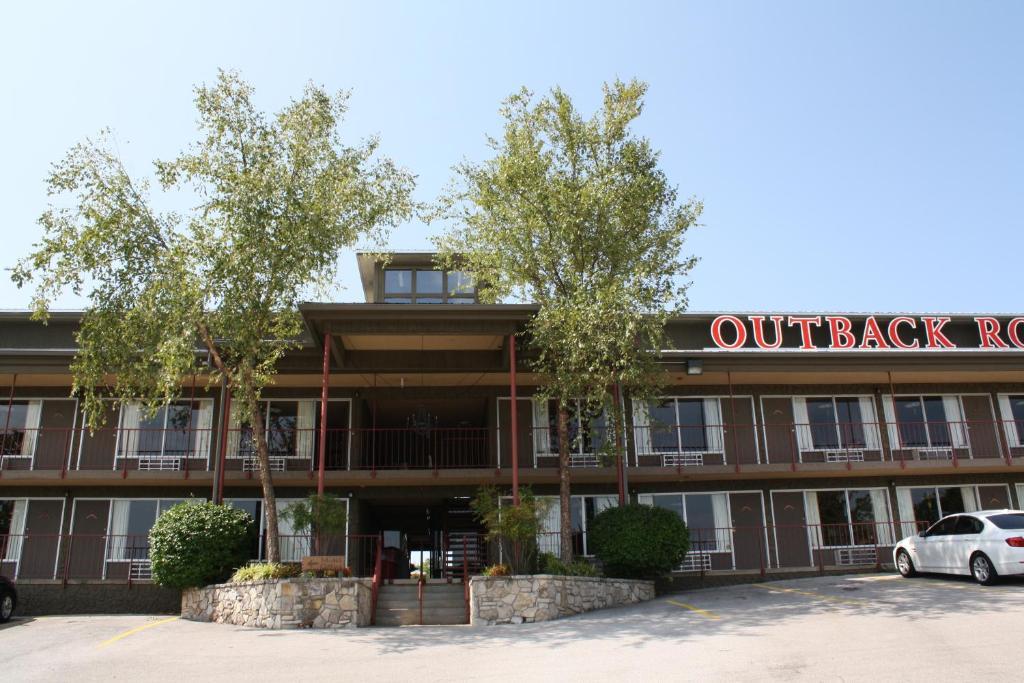 Outback Roadhouse Motel & Suites Branson Exterior photo